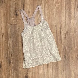 Racer back tank top with lace